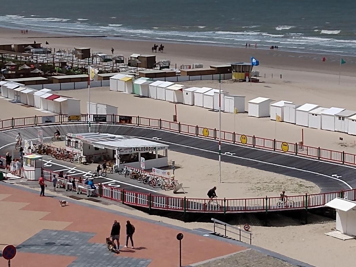 Beachview Pier Blankenberge Exterior photo