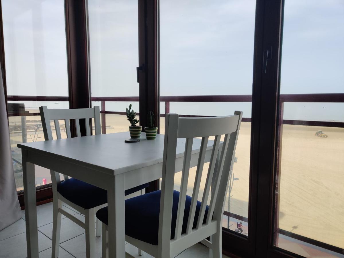 Beachview Pier Blankenberge Exterior photo